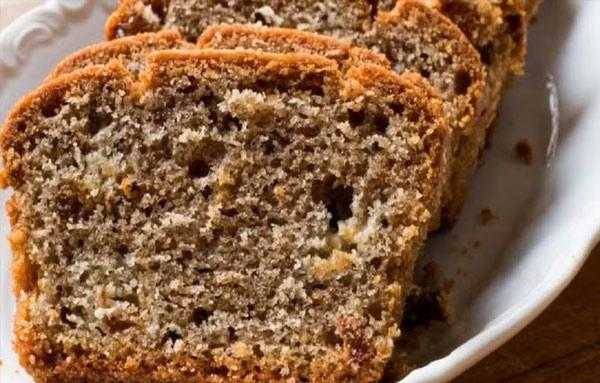 Receita: Bolo fit de banana com aveia e uva-passa receita:-bolo-fit-de-banana-com-aveia-e-uva-passa