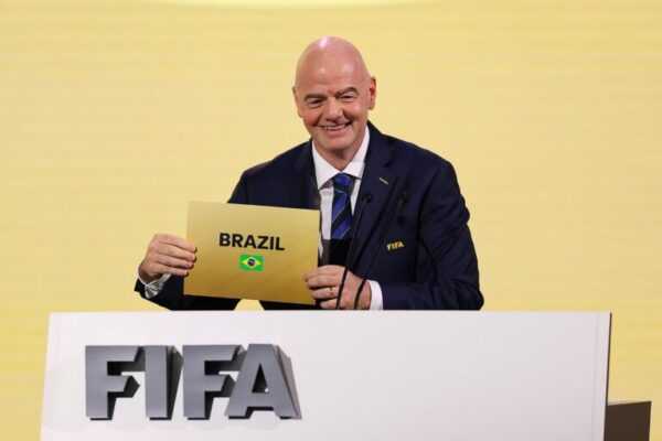 CBF comunica à Fifa o interesse em sediar o próximo Mundial de Clubes cbf-comunica-a-fifa-o-interesse-em-sediar-o-proximo-mundial-de-clubes
