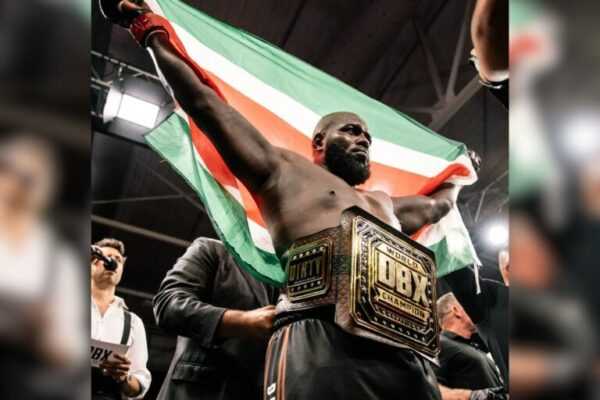 Ex-UFC é apreendido nos Estados Unidos acusado de violência doméstica ex-ufc-e-preso-nos-estados-unidos-acusado-de-violencia-domestica