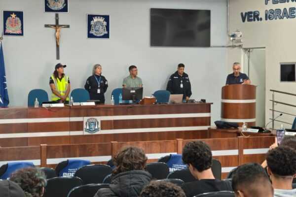 BICICLETAS ELÉTRICAS e 1ª HABILITAÇÃO: Palestra reúne mais de 200 jovens em Ilha Solteira bicicletas-eletricas-e-1a-habilitacao:-palestra-reune-mais-de-200-jovens-em-ilha-solteira